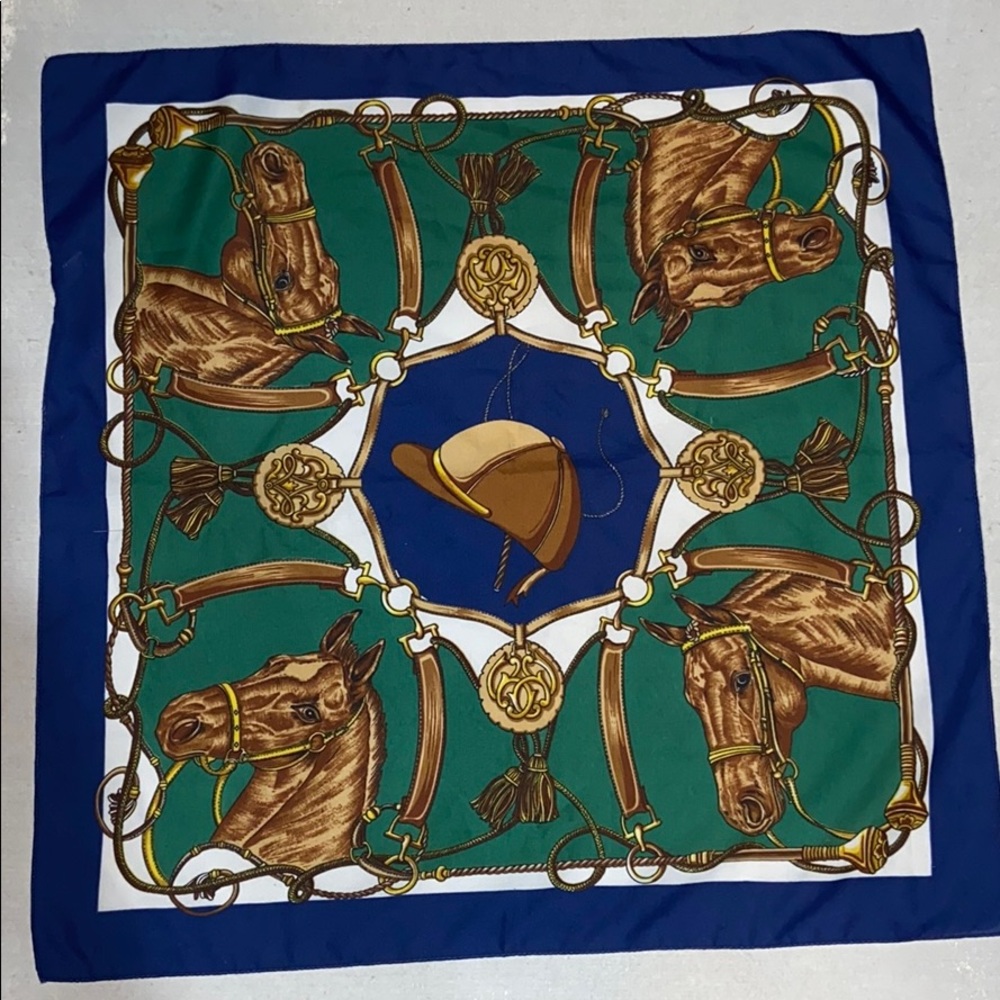Liz Sinclair horse day scarf